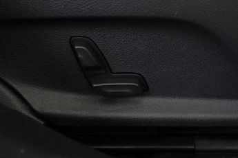 MERCEDES-BENZ E CLASS 2.0 E220d AMG Line (Premium) G-Tronic+ Euro 6 (s/s) 4dr