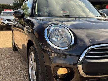 MINI HATCH 1.2 One Hatchback 3dr Petrol Auto Euro 6 (s/s) (102 ps)
