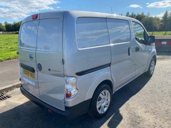 NISSAN e-NV200 40kWh Acenta Panel Van 5dr Electric Auto SWB (Quick Charge) (109
