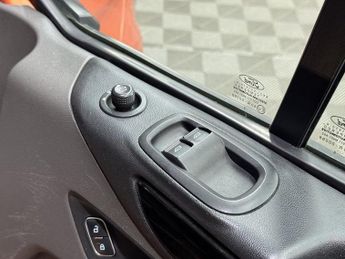 FORD TRANSIT CUSTOM 2.0 320 EcoBlue Limited Crew Van Double Cab 5dr Diesel Auto L2 H