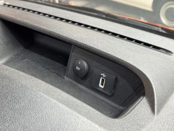 FORD TRANSIT CUSTOM 2.0 320 EcoBlue Limited Crew Van Double Cab 5dr Diesel Auto L2 H