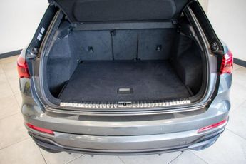 AUDI Q3 2.0 TDI 35 S line SUV 5dr Diesel S Tronic Euro 6 (s/s) (150 ps)