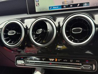 MERCEDES-BENZ A-CLASS 1.5 A180d Sport (Executive) Hatchback 5dr Diesel 7G-DCT Euro 6 (