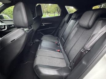 PEUGEOT 3008 1.5 BlueHDi GT Line SUV 5dr Diesel EAT Euro 6 (s/s) (130 ps)