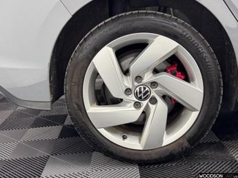 VOLKSWAGEN GOLF 1.4 TSI 13kWh GTE Hatchback 5dr Petrol Plug-in Hybrid DSG Euro 6