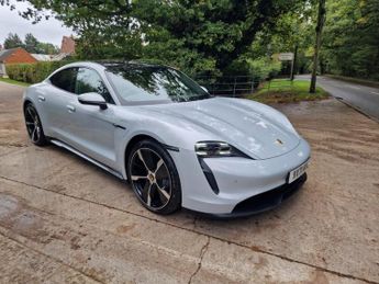 Porsche Taycan Performance Plus 93.4kWh Saloon 4dr Electric Auto RWD (476 ps)
