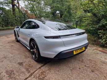 PORSCHE TAYCAN Performance Plus 93.4kWh Saloon 4dr Electric Auto RWD (476 ps)