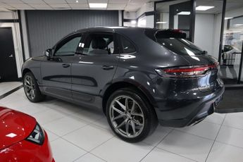 PORSCHE MACAN 2.0T SUV 5dr Petrol PDK 4WD Euro 6 (s/s) (265 ps)