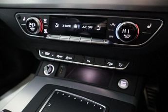 AUDI Q5 2.0 TDI 40 S line SUV 5dr Diesel S Tronic quattro Euro 6 (s/s) (