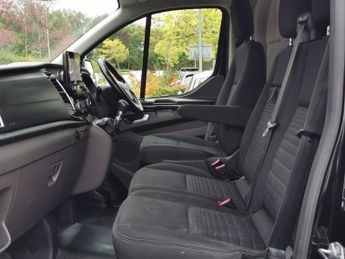 FORD TRANSIT CUSTOM 2.0 300 EcoBlue Limited Panel Van 5dr Diesel Manual L2 H1 Euro 6