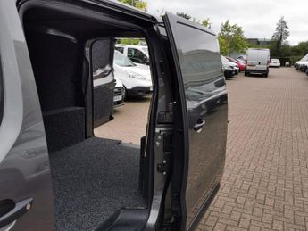 TOYOTA PROACE 75kWh Icon Medium Panel Van 6dr Electric Auto MWB (7kW OBC) (136