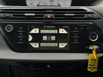 CITROEN C4 PICASSO 1.6 e-HDi VTR+ MPV 5dr Diesel ETG6 Euro 5 (s/s) (115 ps)