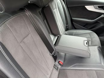 AUDI A4 AVANT 2.0 TFSI S line Estate 5dr Petrol S Tronic Euro 6 (s/s) (190 ps)