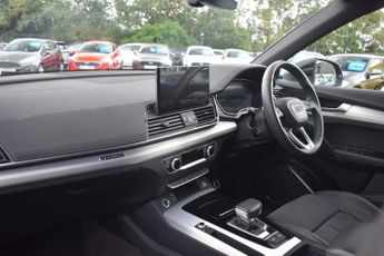 AUDI Q5 2.0 TDI 40 S line SUV 5dr Diesel S Tronic quattro Euro 6 (s/s) (