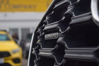 AUDI Q5 2.0 TDI 40 S line SUV 5dr Diesel S Tronic quattro Euro 6 (s/s) (