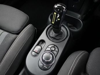 MINI Electric Hatch Cooper SE 32.6kWh Level 1 Hatchback 3dr Electric Auto (184 ps)