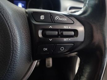 KIA STONIC 1.0 T-GDi 4 SUV 5dr Petrol DCT Euro 6 (s/s) (118 bhp)