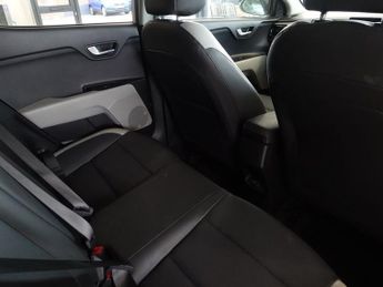 KIA STONIC 1.0 T-GDi 4 SUV 5dr Petrol DCT Euro 6 (s/s) (118 bhp)