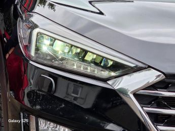 HYUNDAI TUCSON 1.6 CRDi MHEV Premium SE SUV 5dr Diesel Hybrid DCT Euro 6 (s/s) 