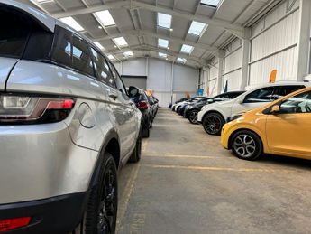 LAND ROVER DISCOVERY SPORT 2.0 TD4 HSE SUV 5dr Diesel Auto 4WD Euro 6 (s/s) (180 ps)