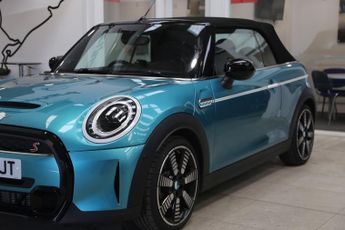 MINI CONVERTIBLE 2.0 Cooper S Seaside Edition Convertible 2dr Petrol Steptronic E