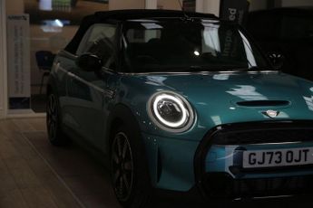 MINI CONVERTIBLE 2.0 Cooper S Seaside Edition Convertible 2dr Petrol Steptronic E