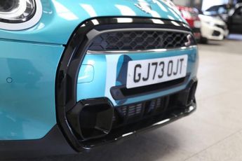 MINI CONVERTIBLE 2.0 Cooper S Seaside Edition Convertible 2dr Petrol Steptronic E