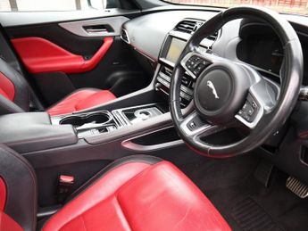 JAGUAR F-PACE 2.0 D180 R-Sport SUV 5dr Diesel Auto AWD Euro 6 (s/s) (180 ps)