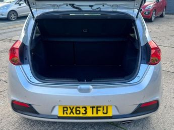 KIA CEED 1.6 GDi 3 Hatchback 5dr Petrol DCT Euro 5 (133 bhp)