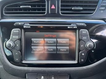 KIA CEED 1.6 GDi 3 Hatchback 5dr Petrol DCT Euro 5 (133 bhp)