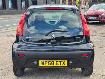 PEUGEOT 107 1.0 12V Urban Hatchback 5dr Petrol 2 Tronic Euro 4 (68 ps)