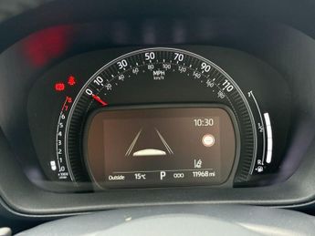 TOYOTA AYGO X 1.0 VVT-i Exclusive Hatchback 5dr Petrol x-shift Euro 6 (s/s) (7