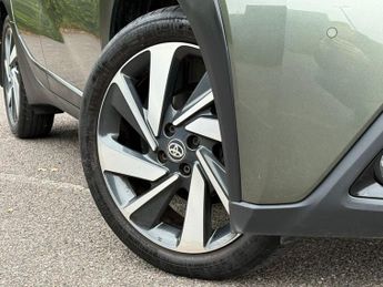 TOYOTA AYGO X 1.0 VVT-i Exclusive Hatchback 5dr Petrol x-shift Euro 6 (s/s) (7