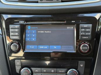 NISSAN QASHQAI 1.6 dCi N-Connecta SUV 5dr Diesel XTRON 2WD Euro 6 (s/s) (130 ps