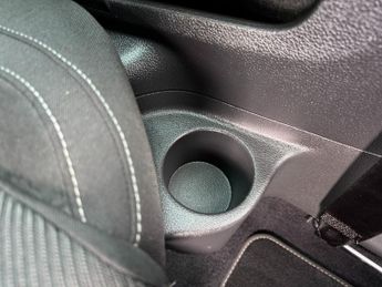 VOLKSWAGEN GOLF 2.0 TSI BlueMotion Tech R Hatchback 3dr Petrol DSG 4Motion Euro 