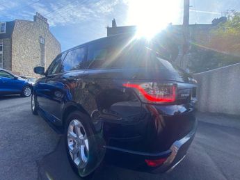 LAND ROVER RANGE ROVER SPORT 3.0 SD V6 HSE SUV 5dr Diesel Auto 4WD Euro 6 (s/s) (306 ps)