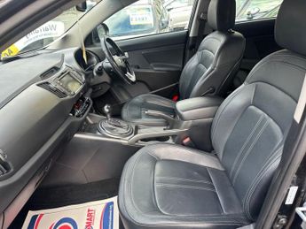 KIA SPORTAGE 2.0 CRDi KX-4 SUV 5dr Diesel Auto AWD Euro 5 (181 bhp)