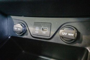 HYUNDAI TUCSON 1.7 CRDi Blue Drive Premium SUV 5dr Diesel DCT Euro 6 (s/s) (141