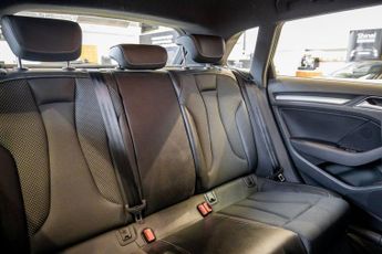 AUDI A3 1.8 TFSI S line Sportback 5dr Petrol S Tronic Euro 6 (s/s) (180