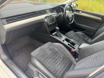 VOLKSWAGEN PASSAT 2.0 TDI BlueMotion Tech GT Estate 5dr Diesel DSG Euro 6 (s/s) (1