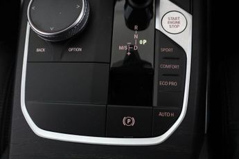 BMW 3 SERIES 2.0 320i M Sport Auto Euro 6 (s/s) 4dr