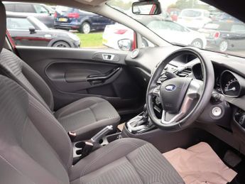 FORD FIESTA 1.6 Zetec Hatchback 3dr Petrol Powershift Euro 5 (105 ps)