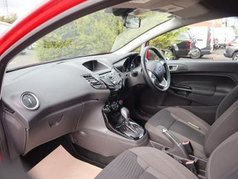 FORD FIESTA 1.6 Zetec Hatchback 3dr Petrol Powershift Euro 5 (105 ps)