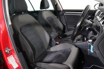 VOLKSWAGEN GOLF 2.0 TDI BlueMotion Tech GT Estate 5dr Diesel DSG Euro 6 (s/s) (1