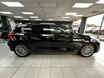FORD FOCUS 1.0T EcoBoost Titanium X Hatchback 5dr Petrol Manual Euro 6 (s/s