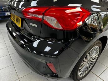 FORD FOCUS 1.0T EcoBoost Titanium X Hatchback 5dr Petrol Manual Euro 6 (s/s