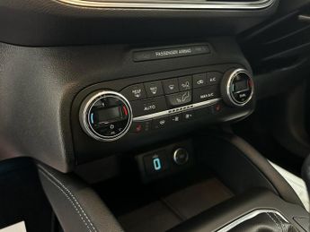 FORD FOCUS 1.0T EcoBoost Titanium X Hatchback 5dr Petrol Manual Euro 6 (s/s