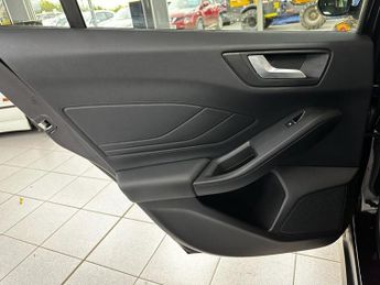 FORD FOCUS 1.0T EcoBoost Titanium X Hatchback 5dr Petrol Manual Euro 6 (s/s