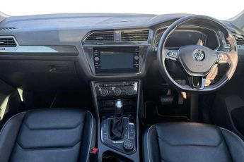 VOLKSWAGEN TIGUAN 2.0 TDI SEL SUV 5dr Diesel DSG 4Motion Euro 6 (s/s) (190 ps) Fro