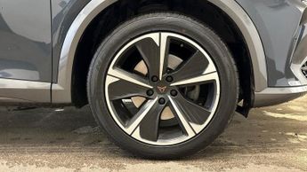 CUPRA FORMENTOR 1.4 eHybrid 12.8kWh V1 SUV 5dr Petrol Plug-in Hybrid DSG Euro 6 